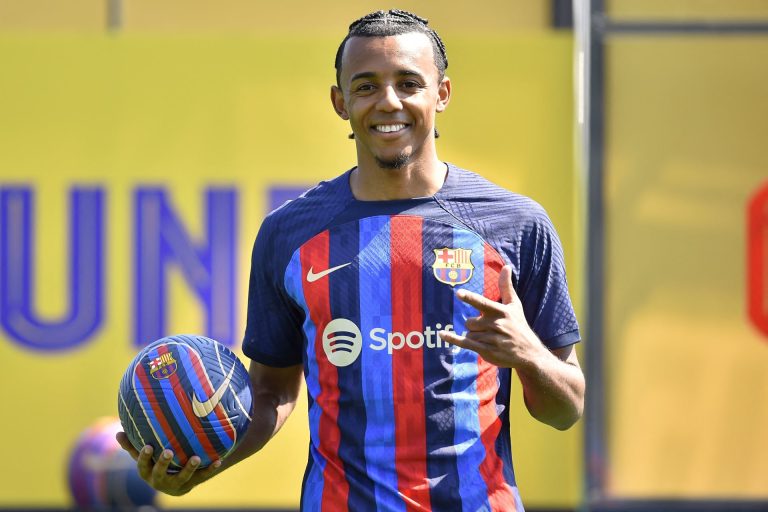 موعد تجديد عقد اللاعب كوندي قريبا دون أي تأخير