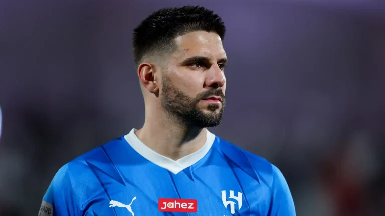 قرار غير متوقع من الهلال حول ميتروفيتش يكشف مفاجآت جديدة