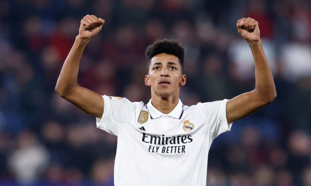 رحيل ألفارو رودريغيز من ريال مدريد الأسباب والتفاصيل المهمة