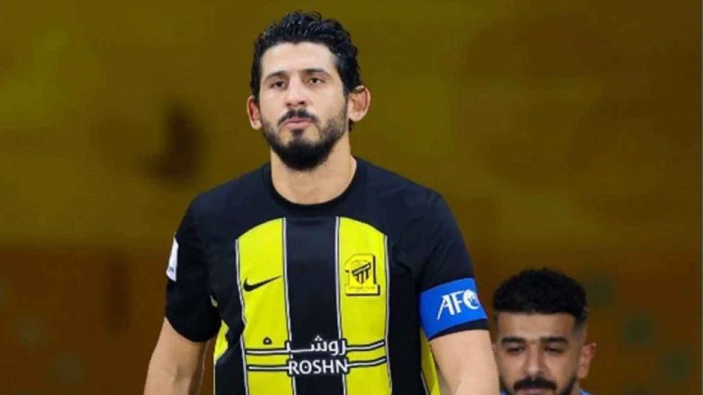 المدافع الدولي المصري أحمد حجازي