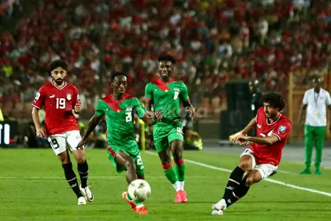 طاقم تحكيم كونغولي مباراة مصر بوركينا فاسو