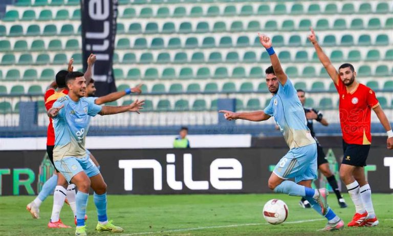 الأهلي يحقق فوزا مثيرا على حرس الحدود قبل قمة الدوري