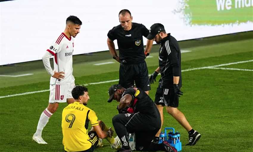 اصابة وسام ابو علي في الدوري الامريكي
