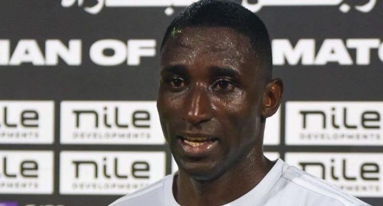 موري توريه لاعب غزل المحلة يغادر المستشفى بعد الاطمئنان على حالته الصحية